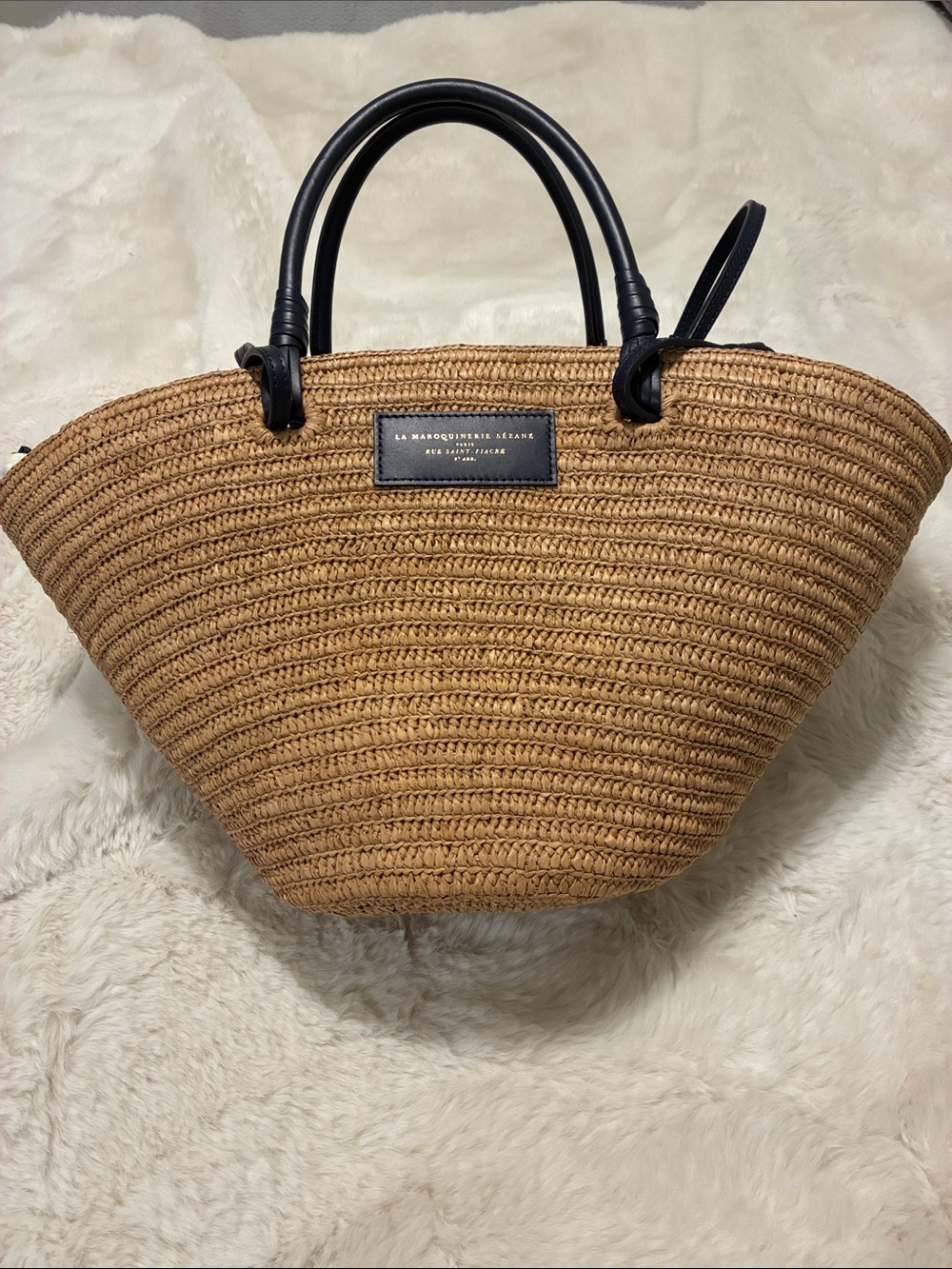 Sezane Justine Basket Bag Deep Natural Raffia with Navy leather handles. Size TU